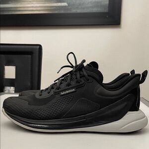 LULULEMON BLISSFEEL RUNNING SNEAKERS WOMENS SIZE 8.5